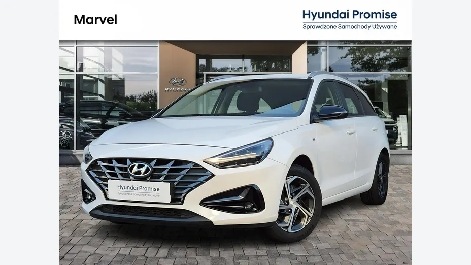 HYUNDAI i30 -