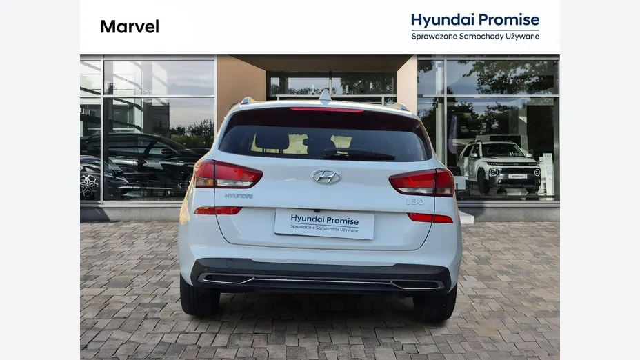 HYUNDAI i30 -