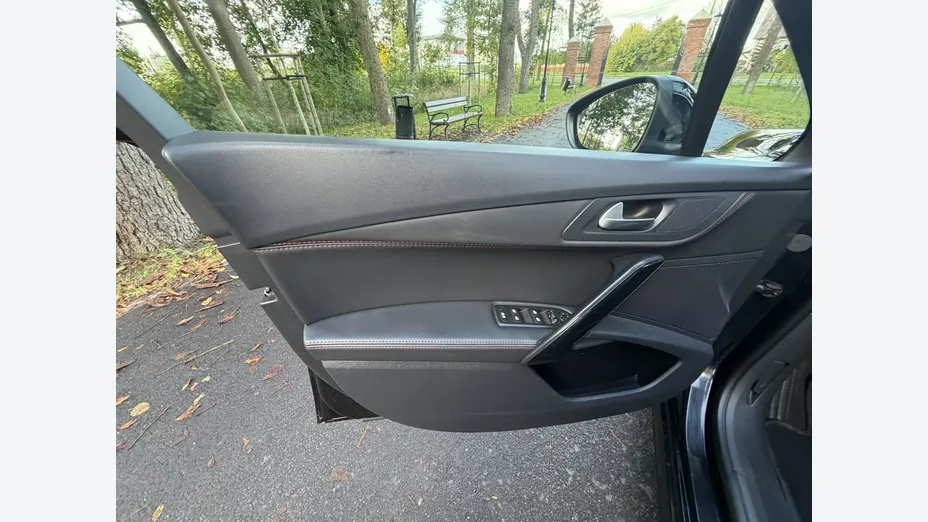 PEUGEOT 508 -