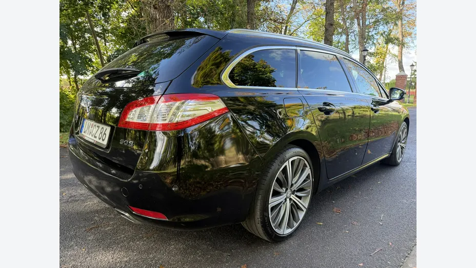PEUGEOT 508 -