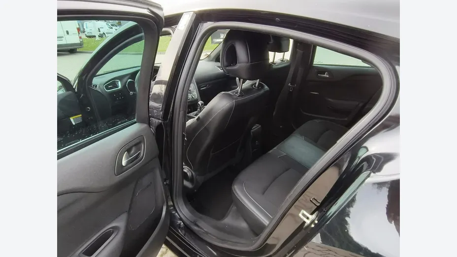 CITROEN DS4 -