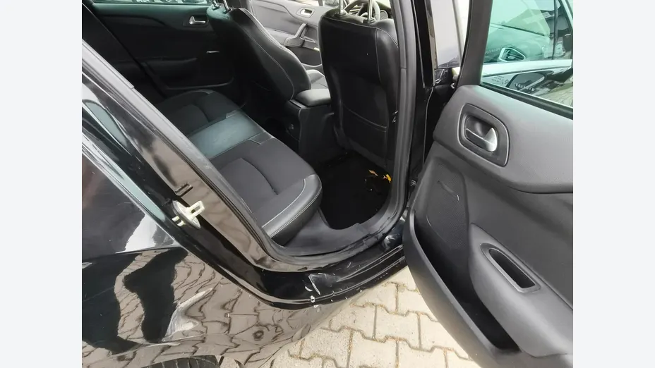 CITROEN DS4 -