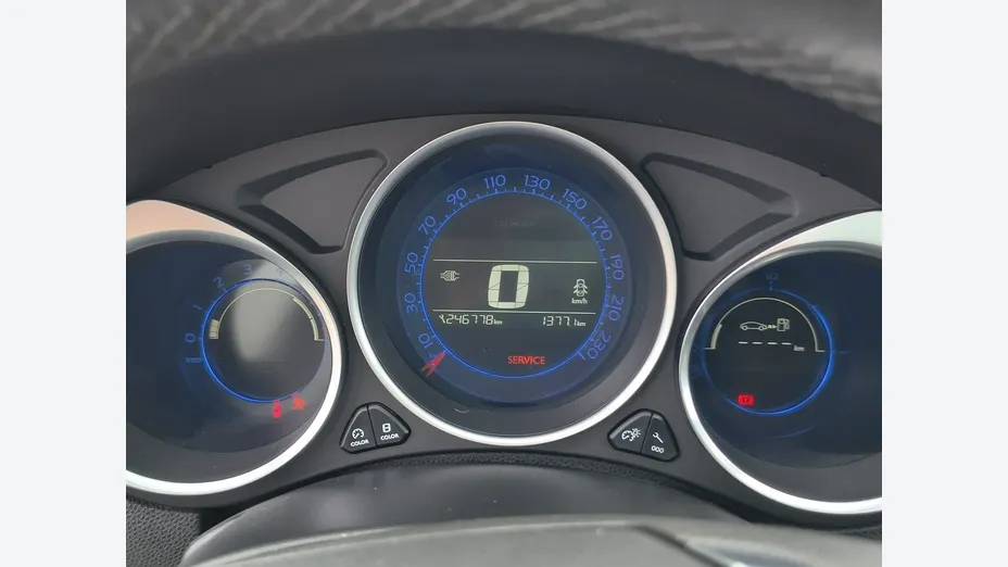 CITROEN DS4 -
