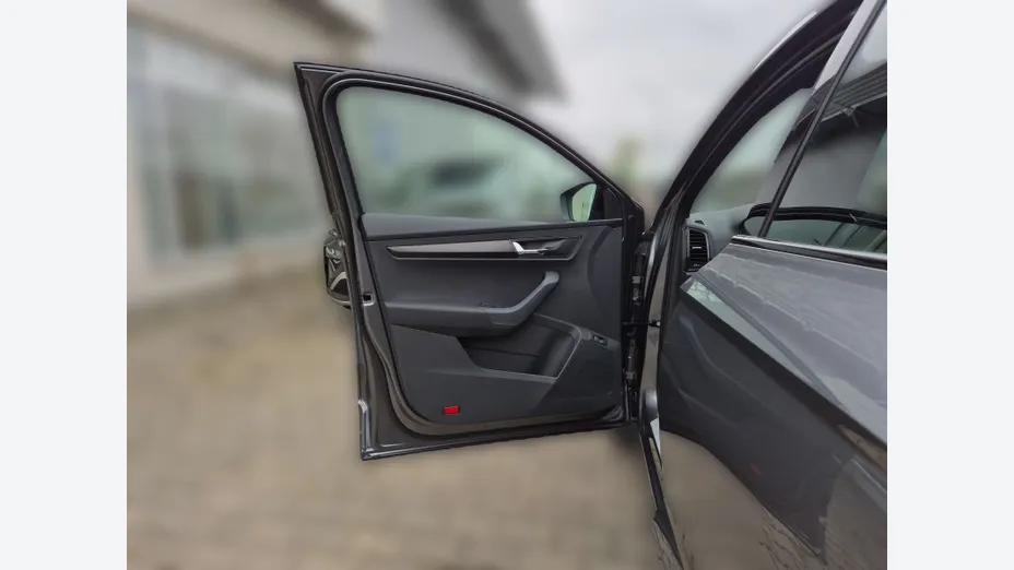 SKODA Karoq Karoq 1.5 TSI ACT Sportline DSG Nowy