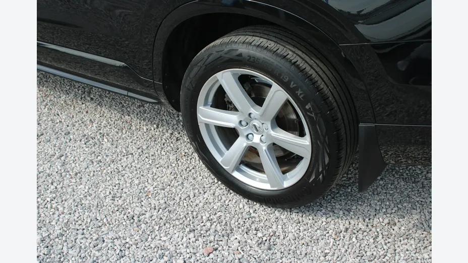 VOLVO XC90 -