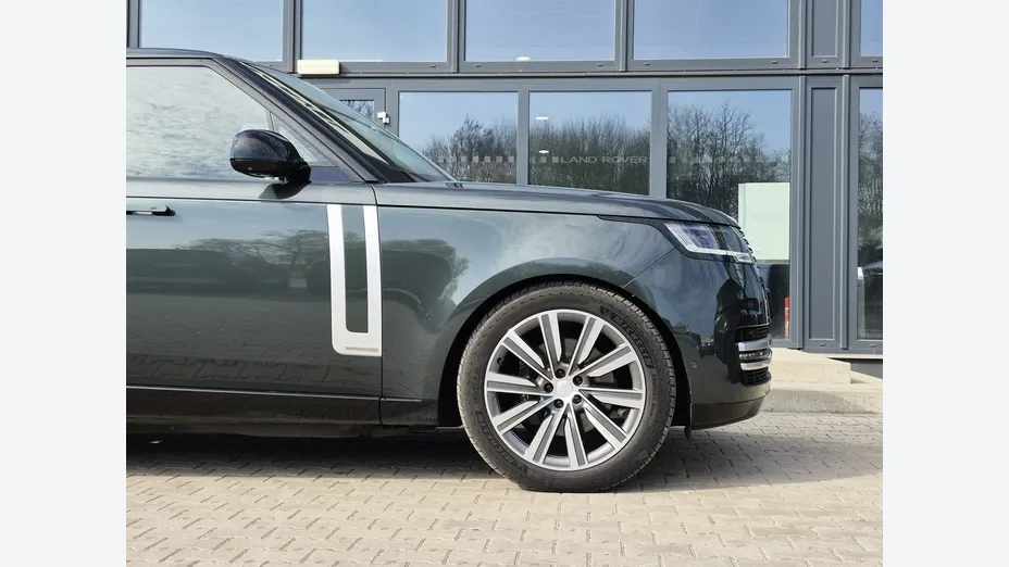 LAND ROVER Range Rover -