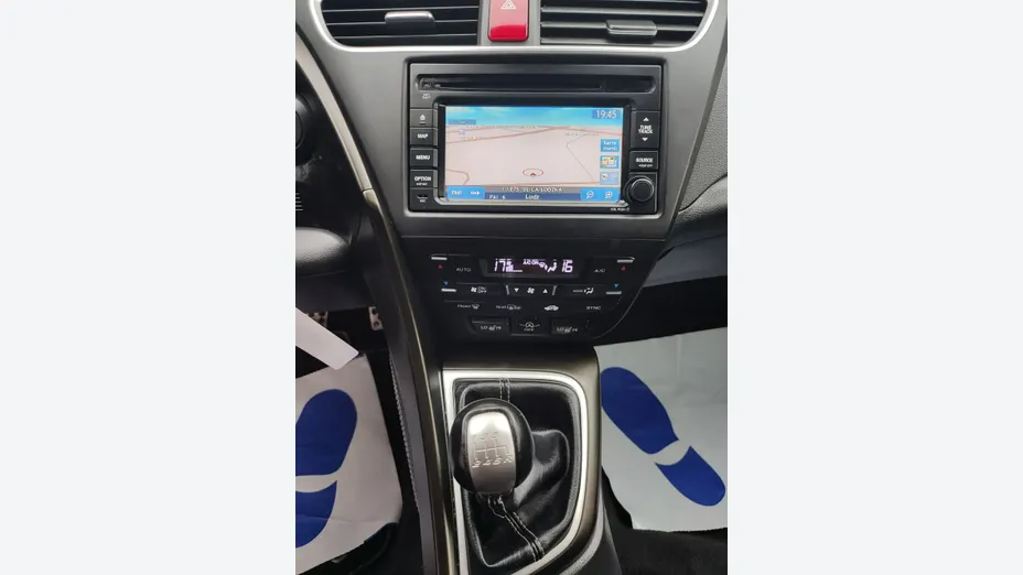 HONDA Civic -