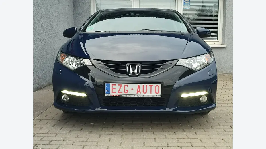 HONDA Civic -