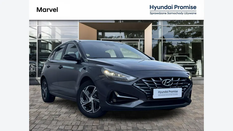 HYUNDAI i30 -