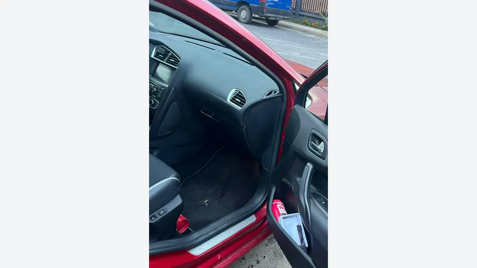 CITROEN DS4 -