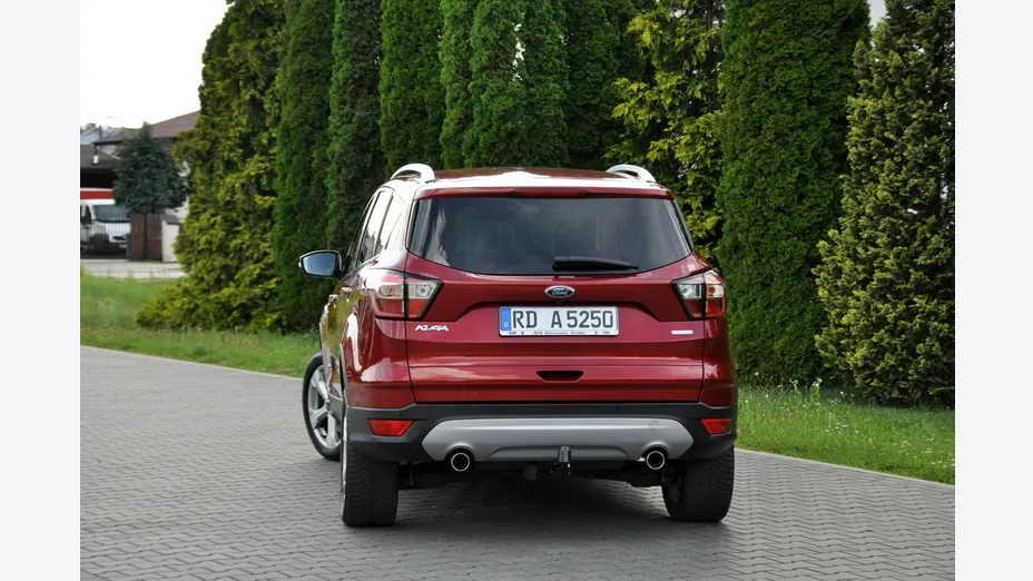 FORD Kuga -