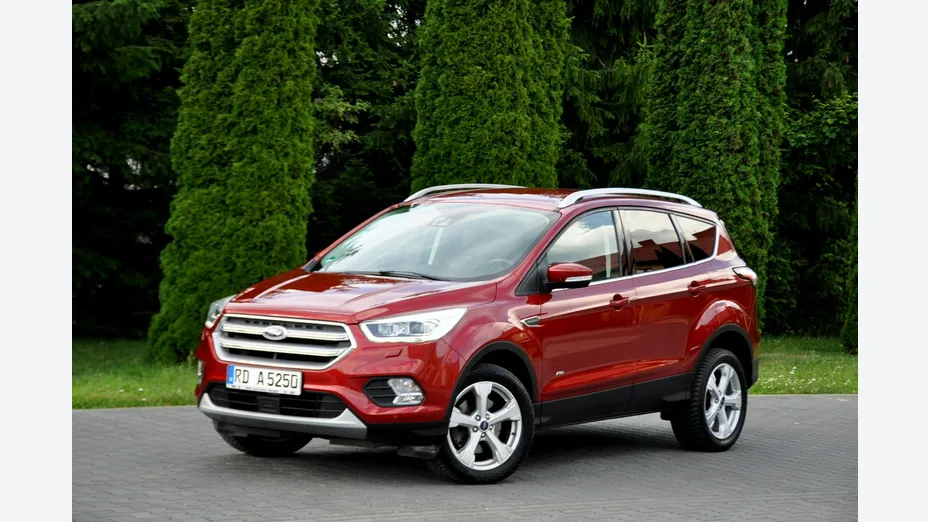 FORD Kuga -