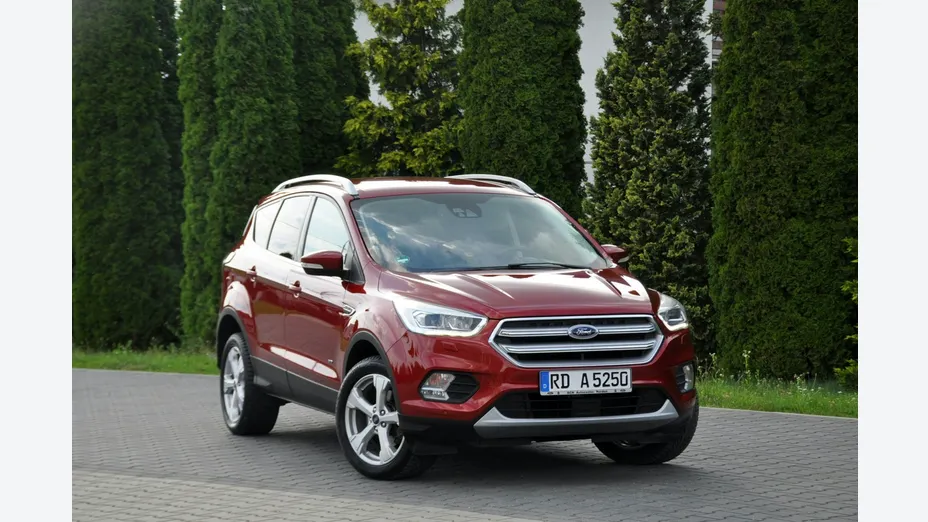 FORD Kuga -