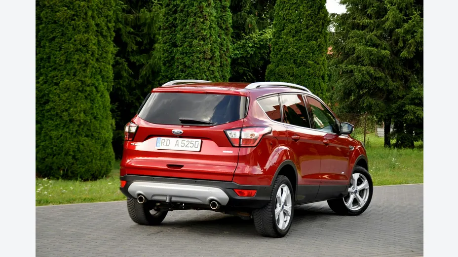 FORD Kuga -