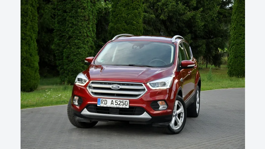 FORD Kuga -