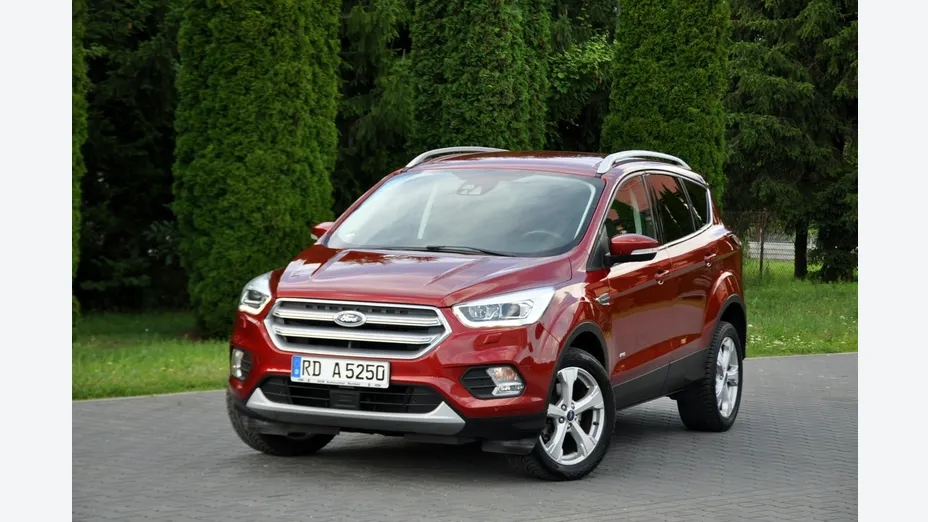 FORD Kuga -
