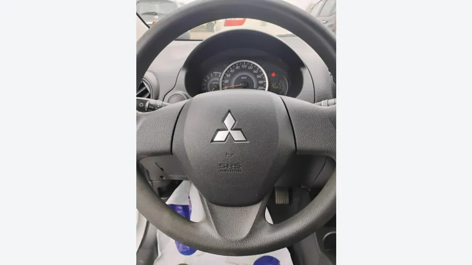 MITSUBISHI Space Star -