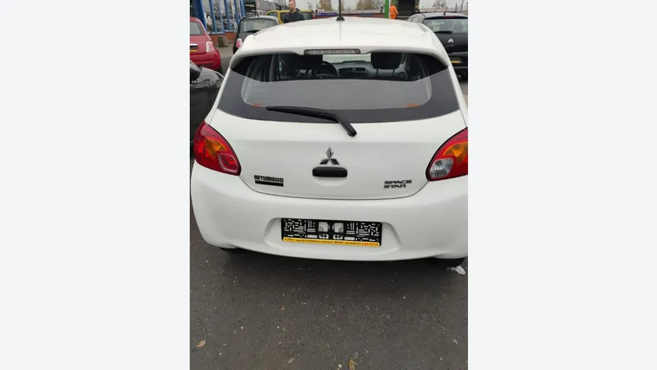 MITSUBISHI Space Star -
