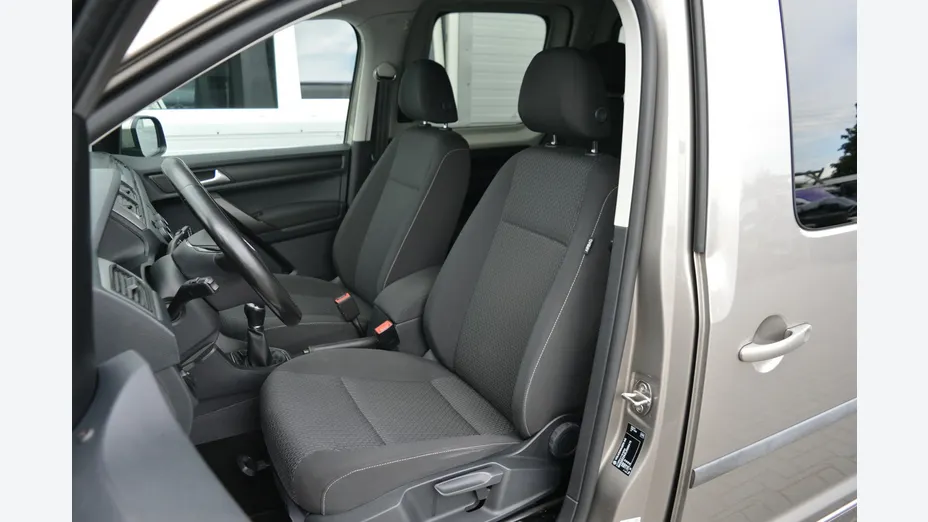 VOLKSWAGEN Caddy -