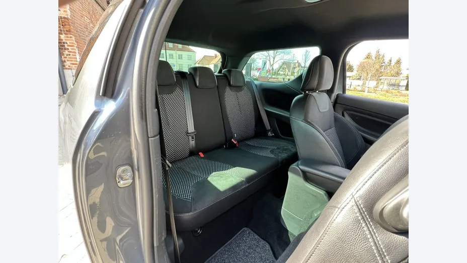 CITROEN DS3 -