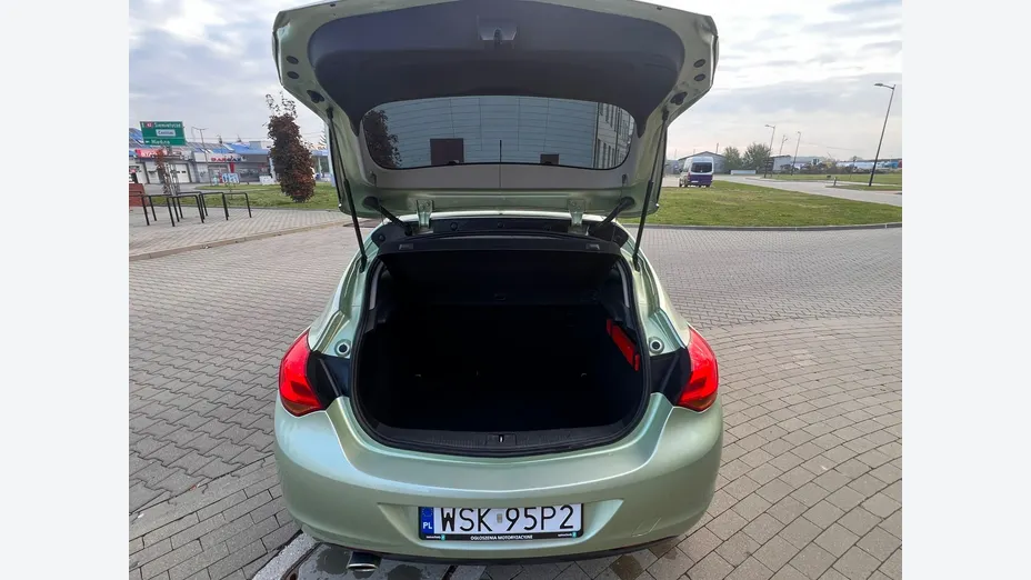 OPEL Astra -