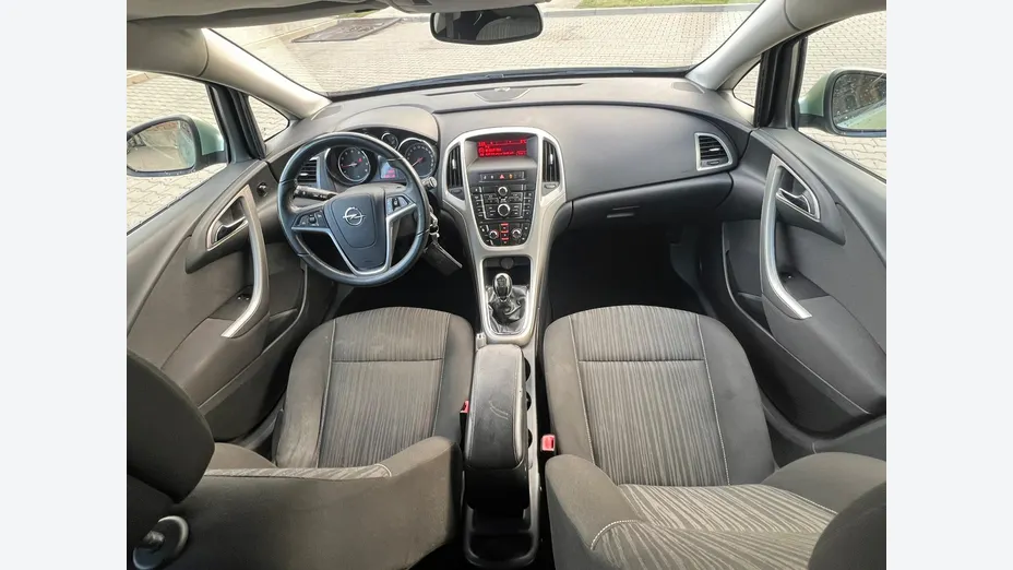 OPEL Astra -