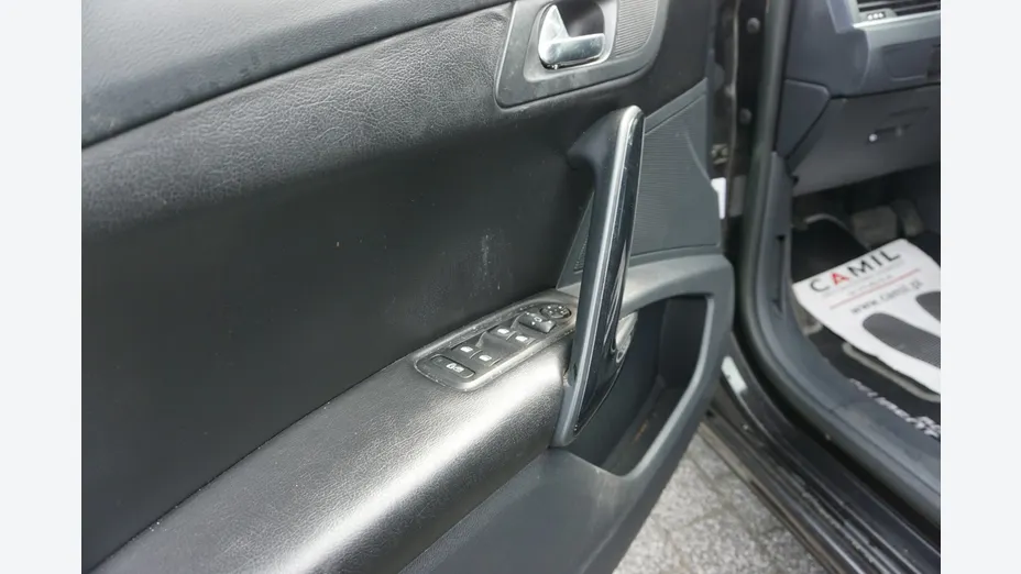 PEUGEOT 508 -