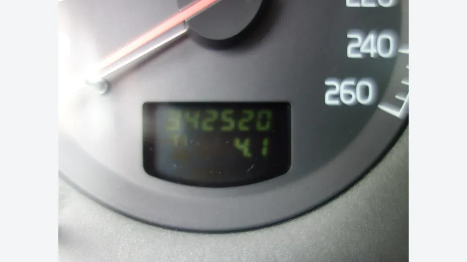VOLVO S60 -