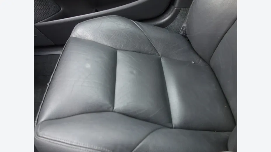 VOLVO S60 -