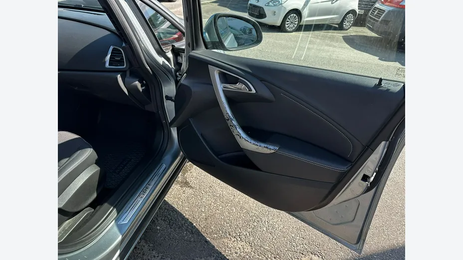 OPEL Astra -