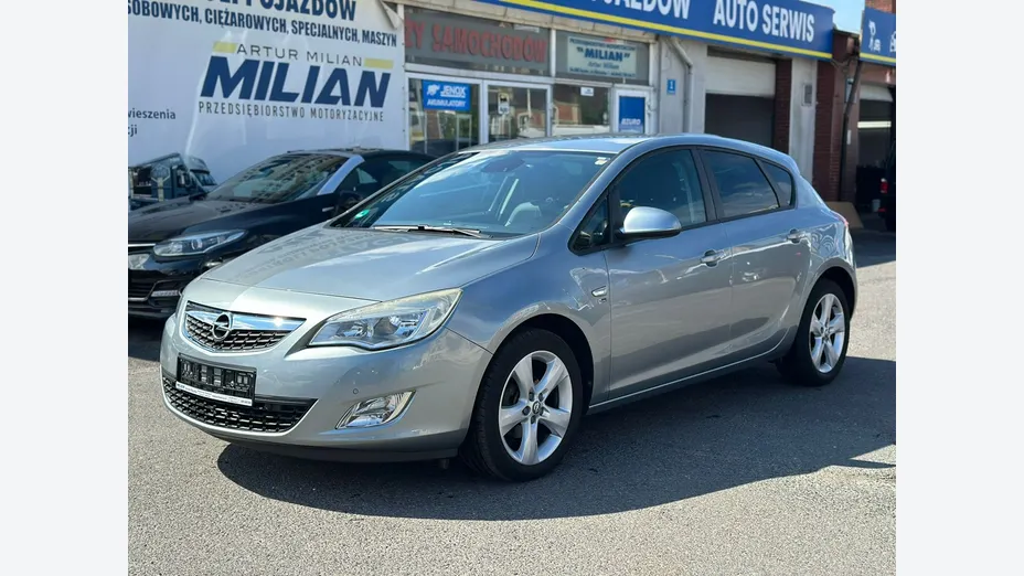 OPEL Astra -
