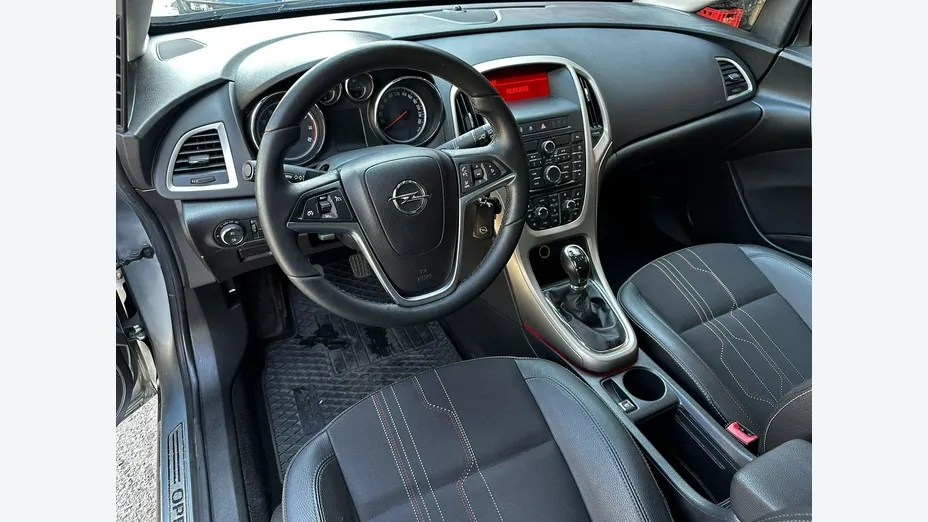 OPEL Astra -