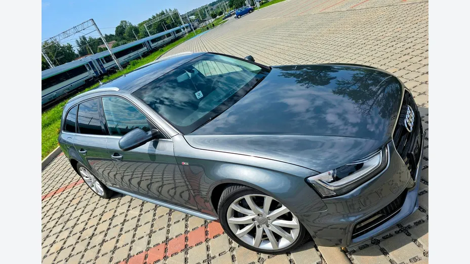 AUDI A4 Avant -