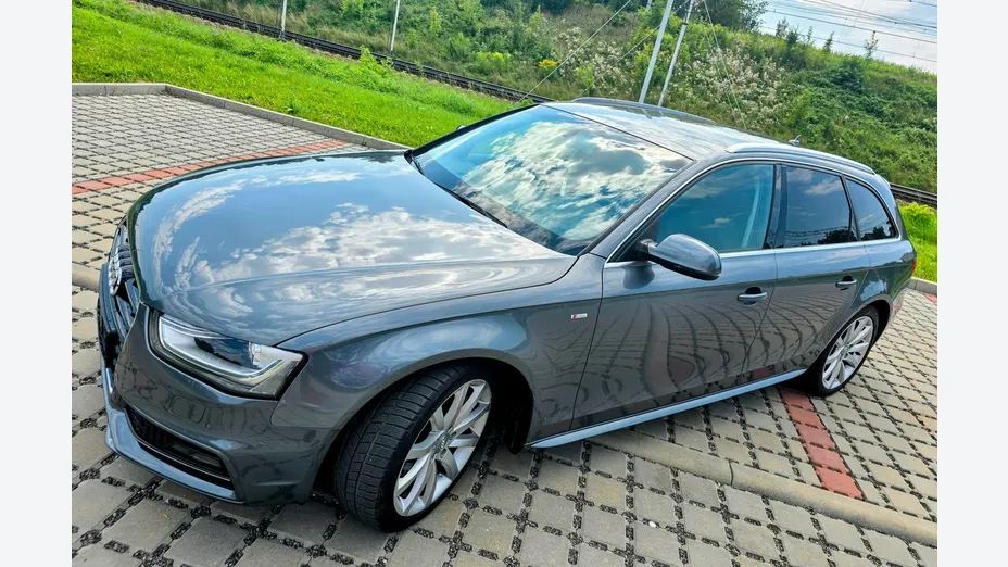 AUDI A4 Avant -