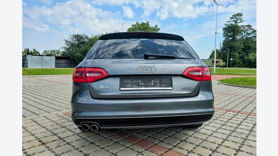 AUDI A4 Avant -