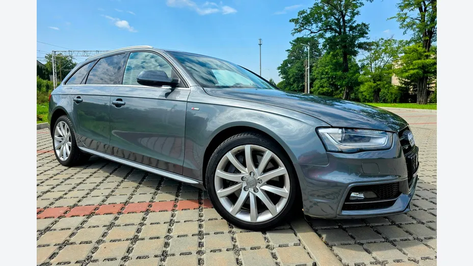 AUDI A4 Avant -