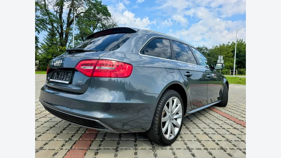 AUDI A4 Avant -