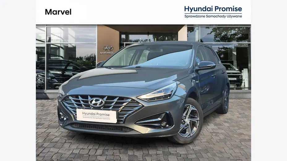 HYUNDAI i30 -