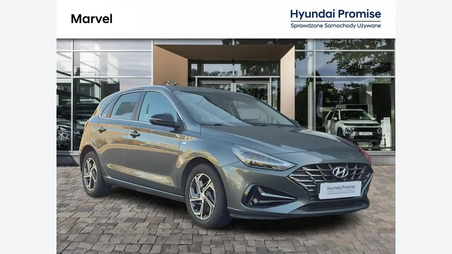 HYUNDAI i30 -