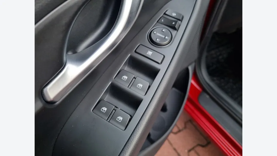HYUNDAI i30 i30 1.6 T-GDI Smart DCT