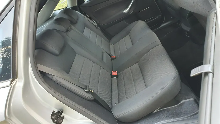 FORD Mondeo -