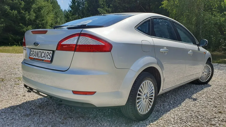 FORD Mondeo -