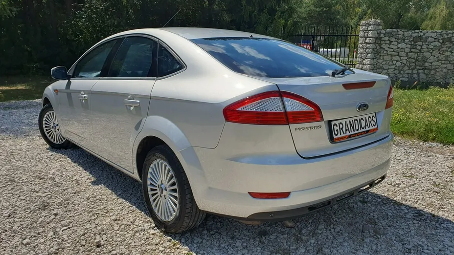 FORD Mondeo -