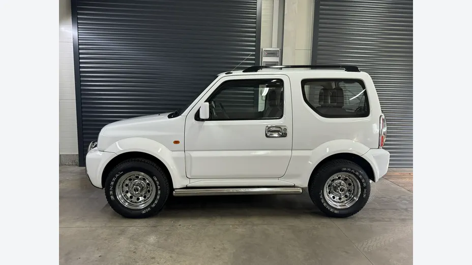 SUZUKI Jimny -