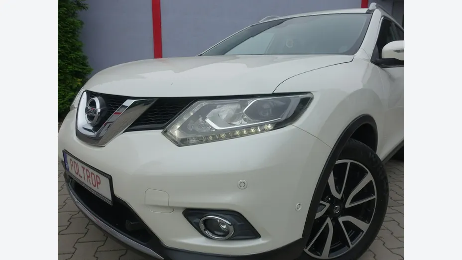 NISSAN X-Trail -