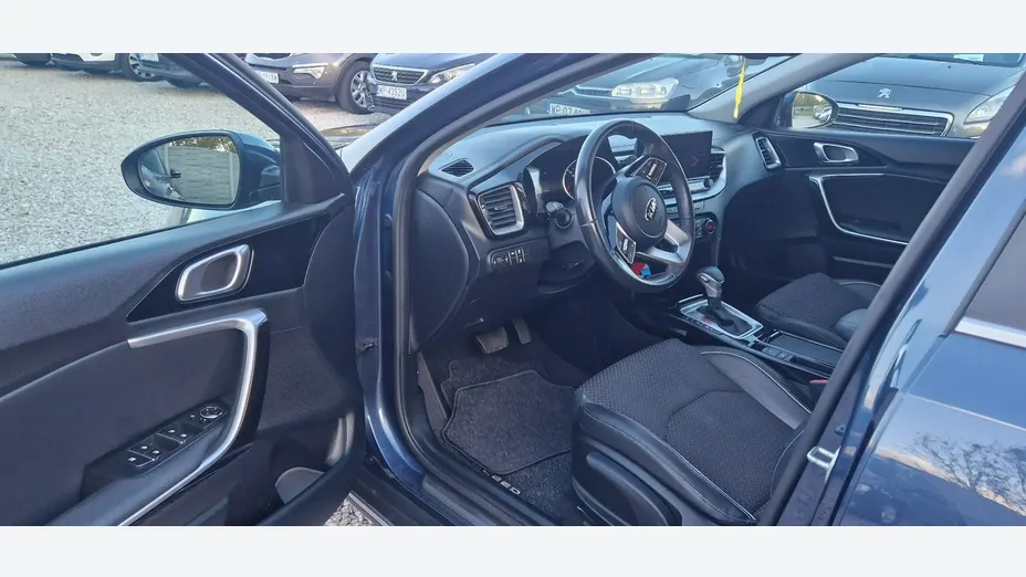 KIA XCeed -