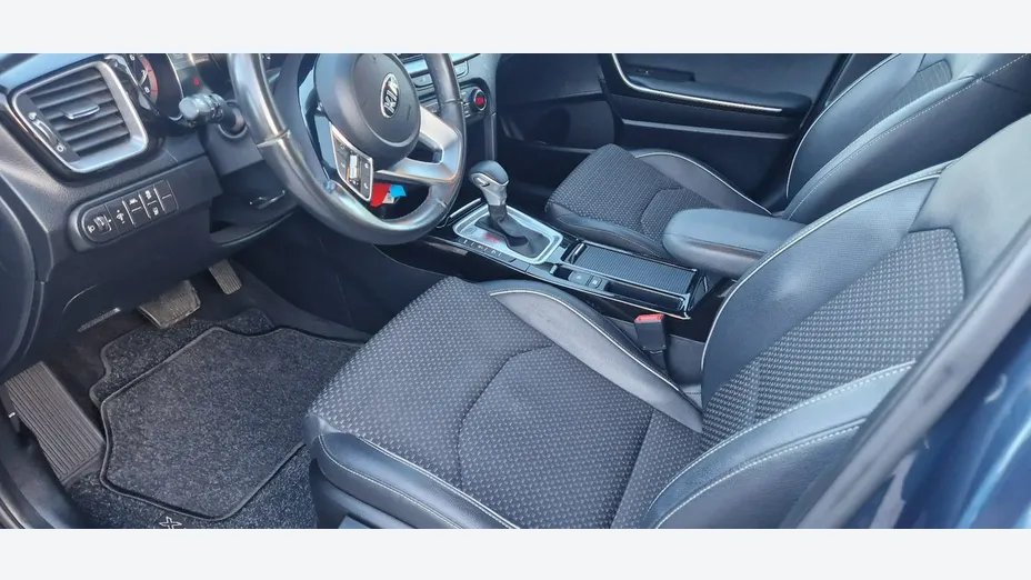 KIA XCeed -
