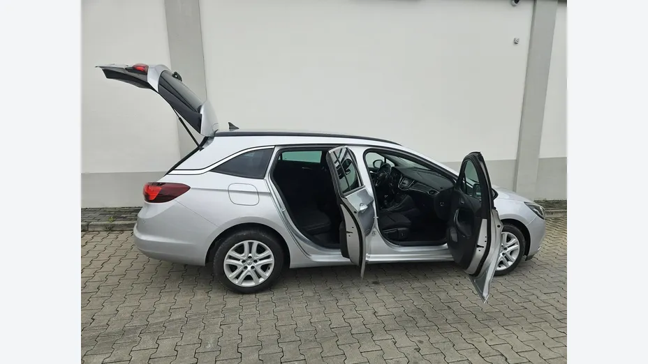 OPEL Astra -