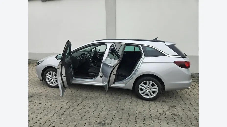 OPEL Astra -