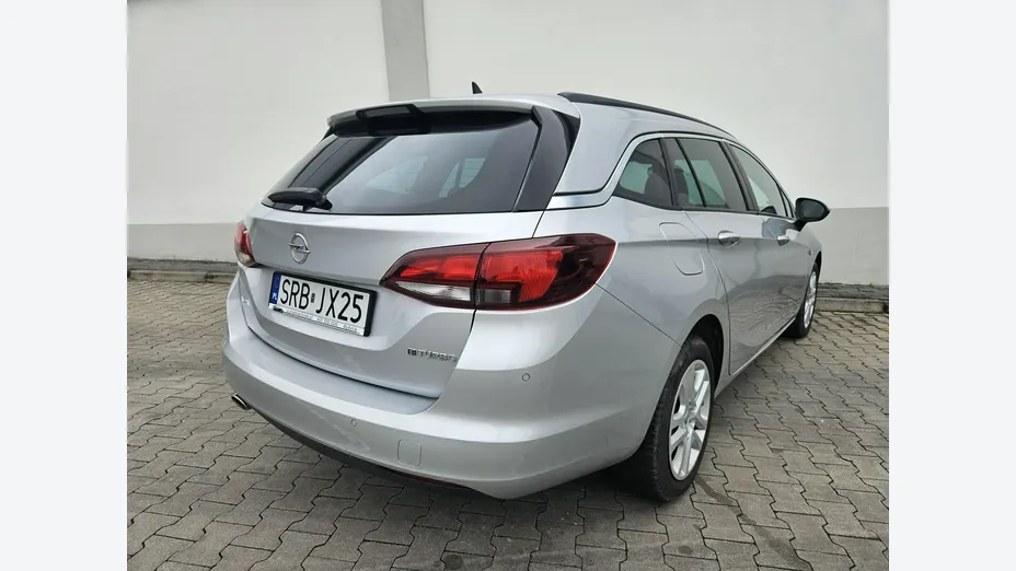 OPEL Astra -